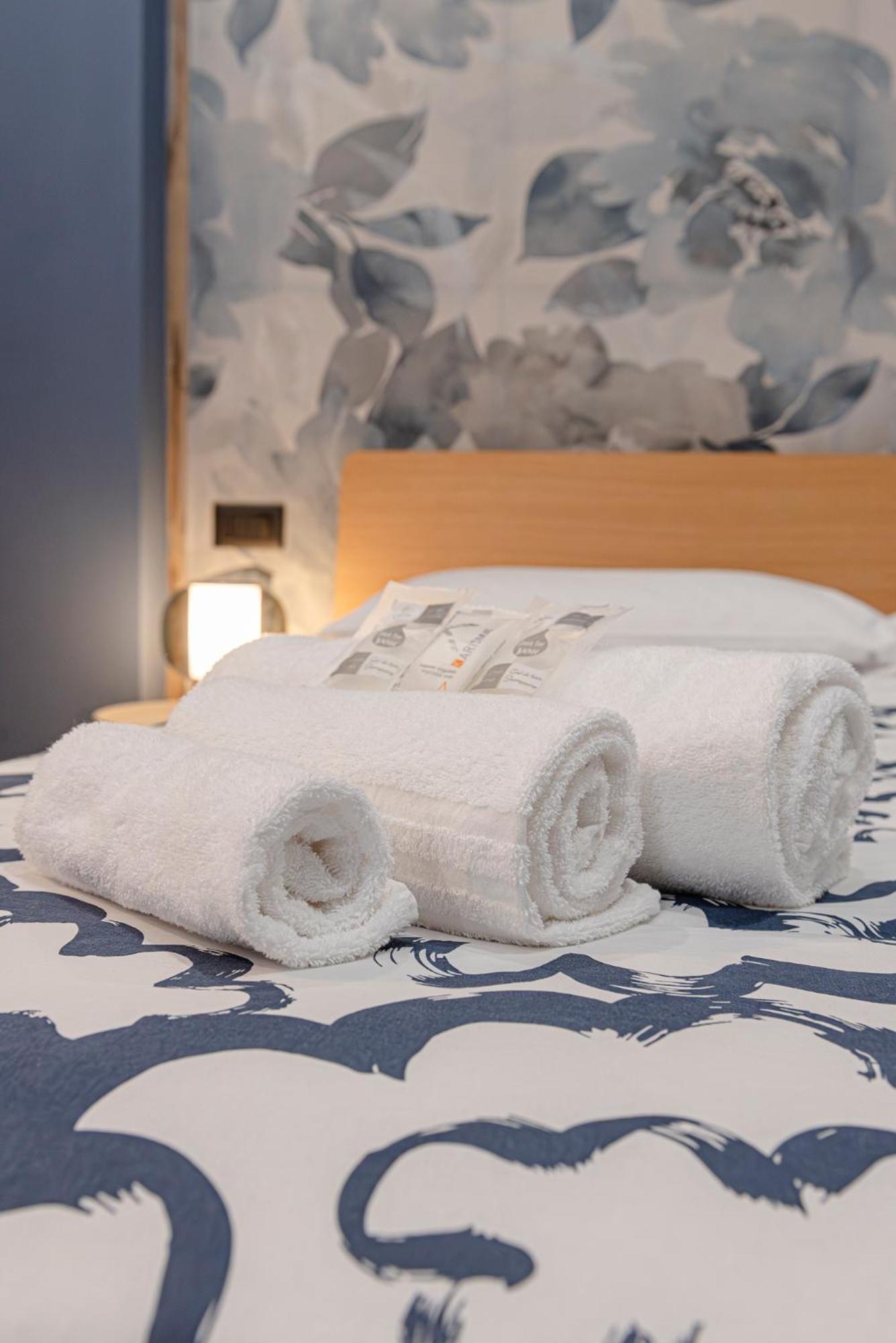 Helle Hus Guest House - 200M From Piazza Bologna Metro And 10 Minutes From The Colosseum 客房 照片